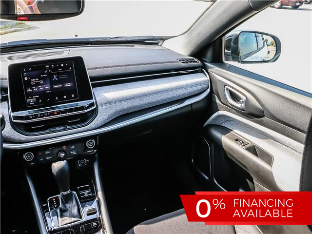 2025 Jeep Compass Sport (Stk: 15-25363) in London - Image 8 of 26