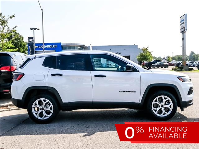 2025 Jeep Compass Sport (Stk: 15-25363) in London - Image 22 of 26