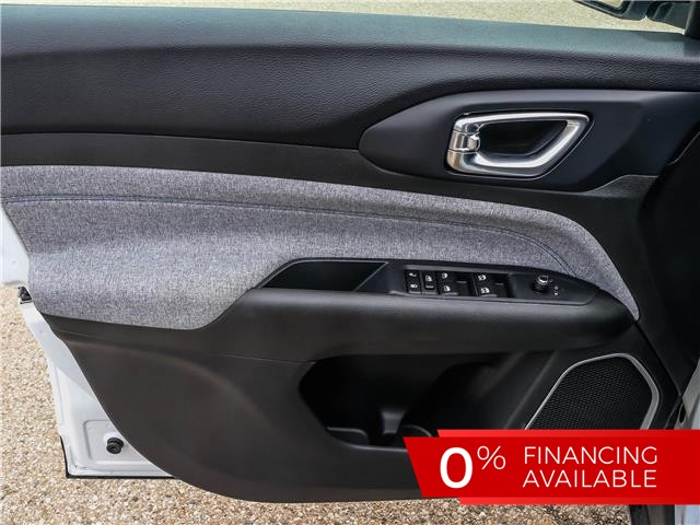 2025 Jeep Compass Sport (Stk: 15-25383) in London - Image 18 of 26