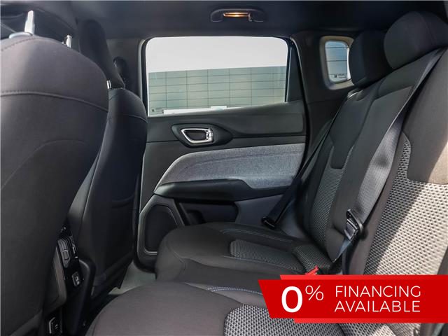 2025 Jeep Compass Sport (Stk: 15-25386) in London - Image 21 of 26