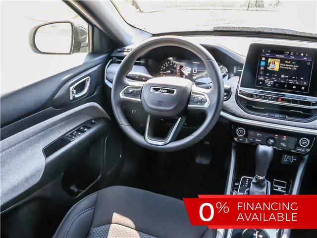 2025 Jeep Compass Sport (Stk: 15-25402) in London - Image 6 of 26