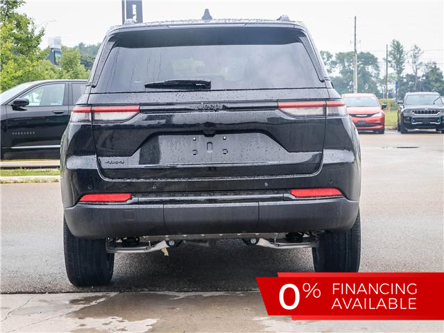 2025 Jeep Grand Cherokee Laredo (Stk: 15-25352) in London - Image 27 of 29