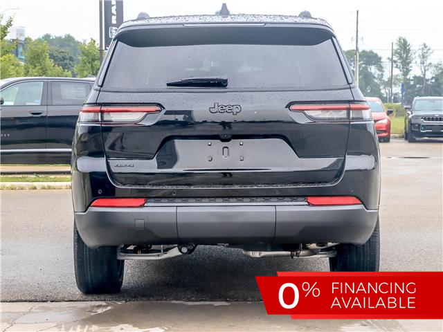 2025 Jeep Grand Cherokee L Laredo (Stk: 15-25350) in London - Image 29 of 31
