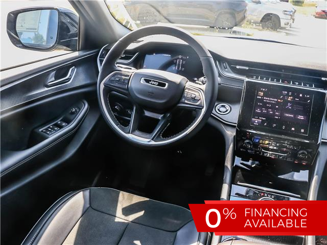 2025 Jeep Grand Cherokee Laredo (Stk: 15-25365) in London - Image 6 of 29