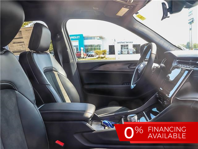 2025 Jeep Grand Cherokee Laredo (Stk: 15-25365) in London - Image 26 of 29