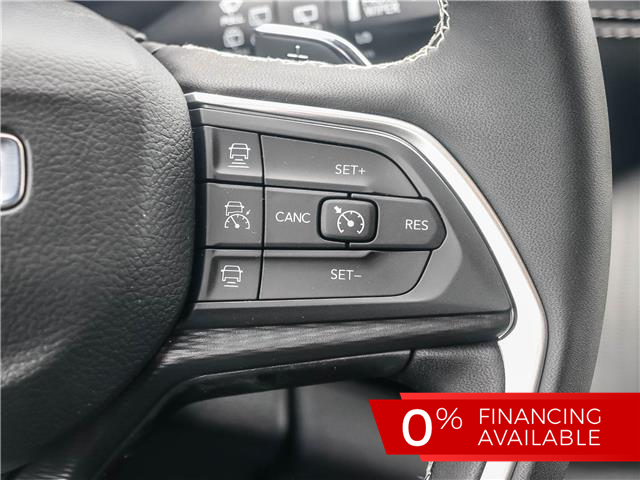 2025 Jeep Grand Cherokee L Laredo (Stk: 15-25350) in London - Image 5 of 31