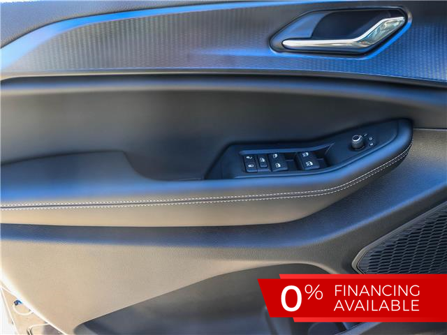 2025 Jeep Grand Cherokee Laredo (Stk: 15-25367) in London - Image 18 of 29