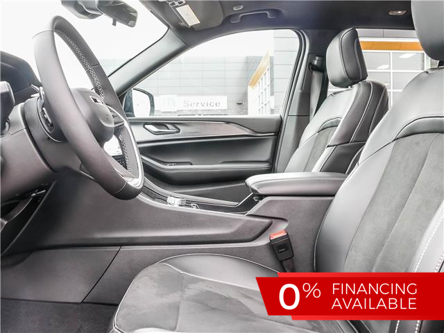 2025 Jeep Grand Cherokee Laredo (Stk: 15-25423) in London - Image 14 of 29