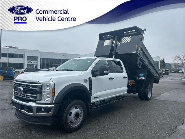 2025 Ford F-550 Chassis  (Stk: 2502160) in Ottawa - Image 1 of 19