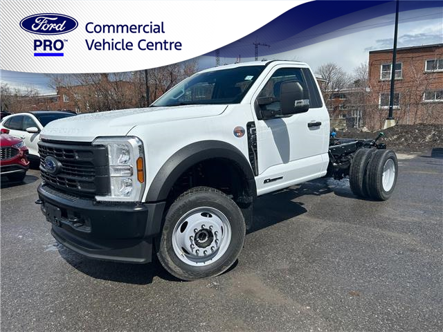 2025 Ford F-550 Chassis  (Stk: 2502070) in Ottawa - Image 1 of 15