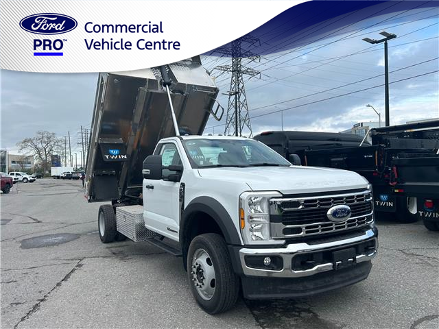 2025 Ford F-550 Chassis XL (Stk: 2502180) in Ottawa - Image 1 of 18