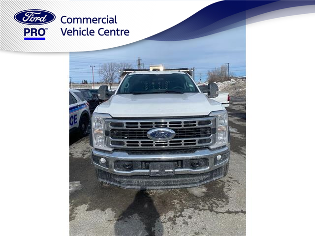 2026 Ford F-550 Chassis  (Stk: 2601360) in Ottawa - Image 1 of 24