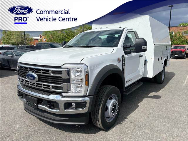 2026 Ford F-550 Chassis  (Stk: 2604500) in Ottawa - Image 1 of 23