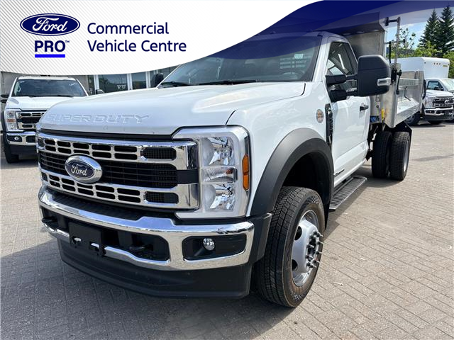 2026 Ford F-550 Chassis  (Stk: 2604770) in Ottawa - Image 1 of 26