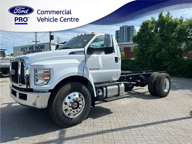 2025 Ford F-750 Diesel Base (Stk: C00254) in Ottawa - Image 1 of 14