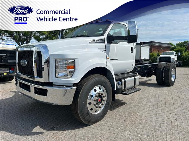 2025 Ford F-750 Diesel Base (Stk: C00282) in Ottawa - Image 1 of 12