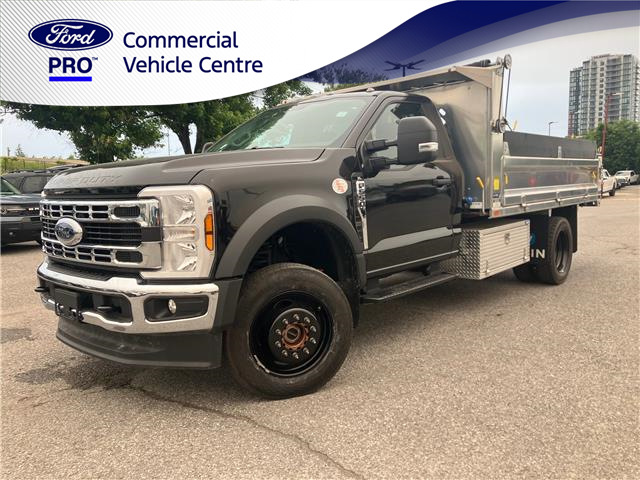 2026 Ford F-550 Chassis  (Stk: 2600870) in Ottawa - Image 1 of 11