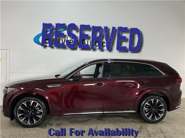 2024 Mazda CX-90 MHEV Signature (Stk: 42094J) in Belleville - Image 1 of 31