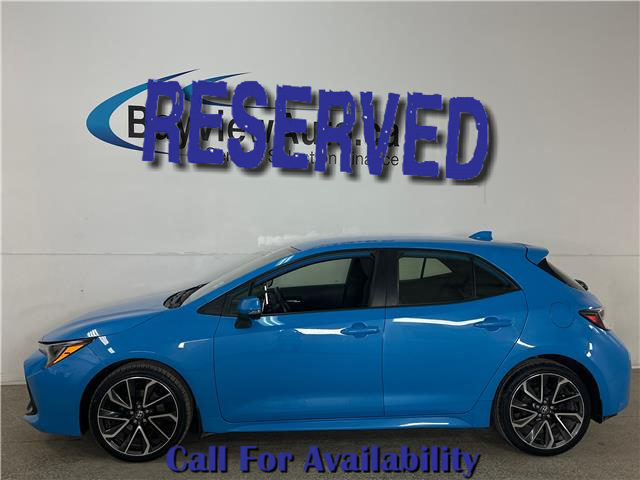 2020 Toyota Corolla Hatchback SE (Stk: 42146J) in Belleville - Image 1 of 25