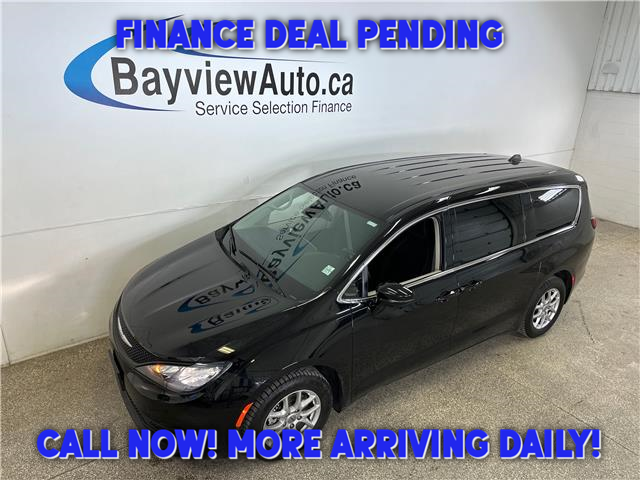 2024 Chrysler Grand Caravan SXT (Stk: 43835J) in Belleville - Image 1 of 34