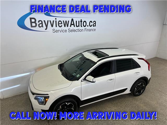 2025 Kia Niro EV Wave w/Snow White Pearl & Grey Exterior (Stk: 43895J) in Belleville - Image 1 of 35