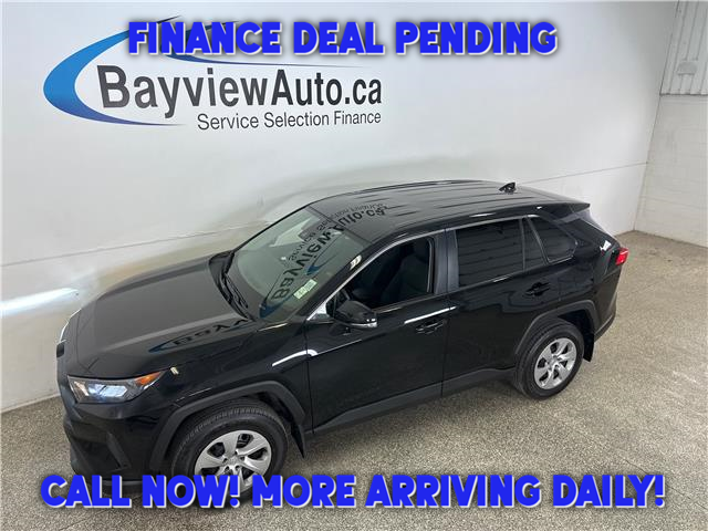 2022 Toyota RAV4 LE (Stk: 44040J) in Belleville - Image 1 of 27
