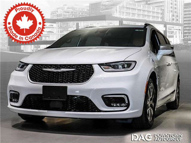 2024 Chrysler Pacifica Hybrid Pinnacle (Stk: T8075) in Toronto - Image 1 of 30