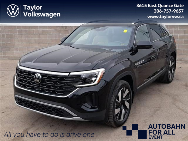 2025 Volkswagen Atlas Cross Sport 2.0 TSI Highline (Stk: 250141) in Regina - Image 1 of 43