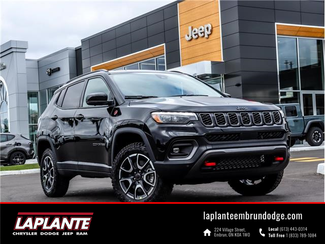 2025 Jeep Compass Trailhawk (Stk: 25025) in Embrun - Image 1 of 24