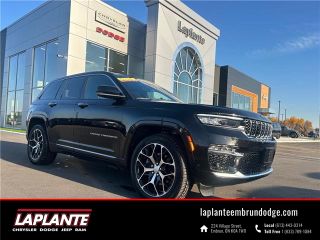 2023 Jeep Grand Cherokee 4xe Summit (Stk: 23101) in Embrun - Image 1 of 29