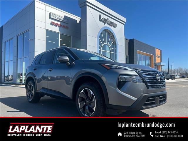 2024 Nissan Rogue SV Moonroof (Stk: P25-13) in Embrun - Image 1 of 27