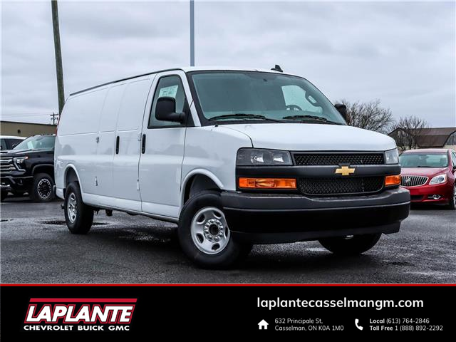 2025 Chevrolet Express 2500 Work Van (Stk: 17887) in Casselman - Image 1 of 16