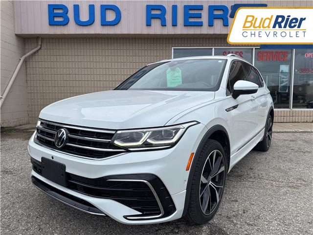 2022 Volkswagen Tiguan Highline R-Line in Paisley - Image 1 of 12