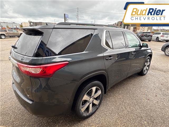 2020 Chevrolet Traverse 3LT in Paisley - Image 4 of 12