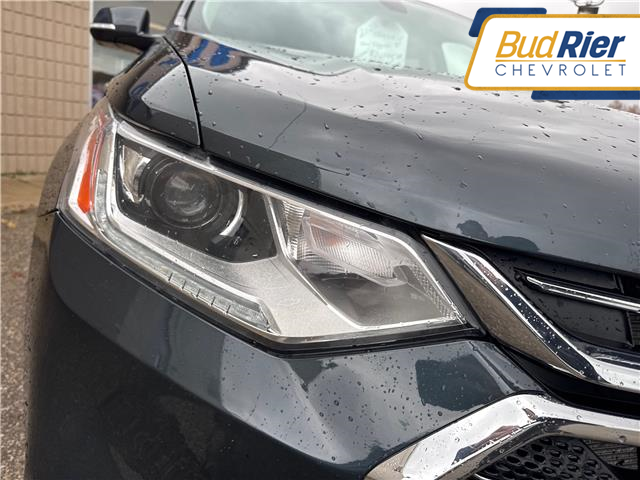 2020 Chevrolet Traverse 3LT in Paisley - Image 7 of 12