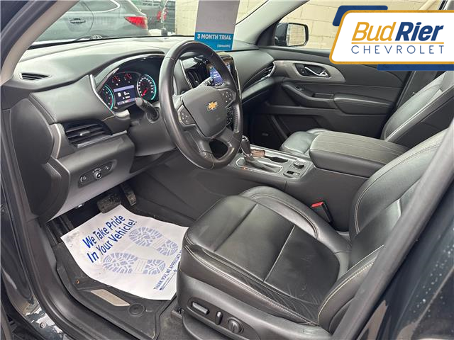 2020 Chevrolet Traverse 3LT in Paisley - Image 9 of 12