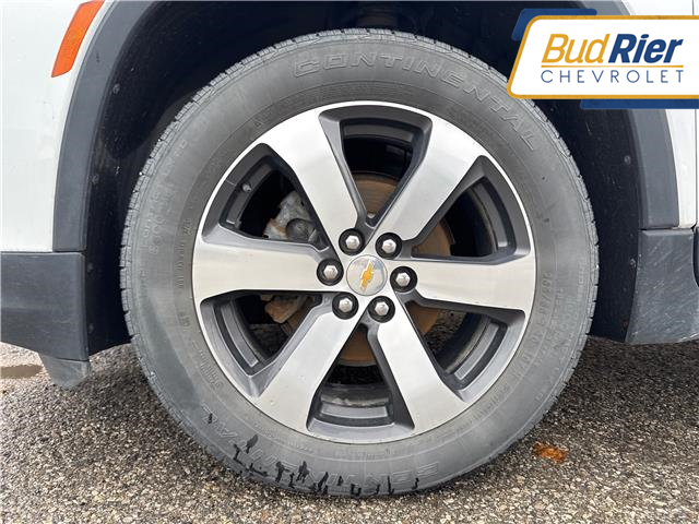 2023 Chevrolet Traverse LT True North in Paisley - Image 8 of 13