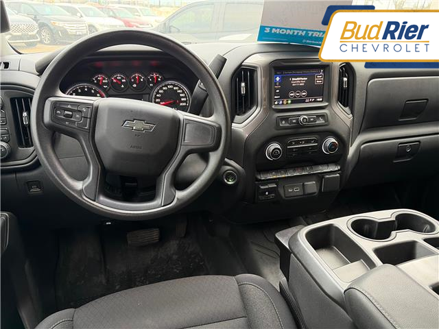 2023 Chevrolet Silverado 1500 Custom Trail Boss in Paisley - Image 8 of 12