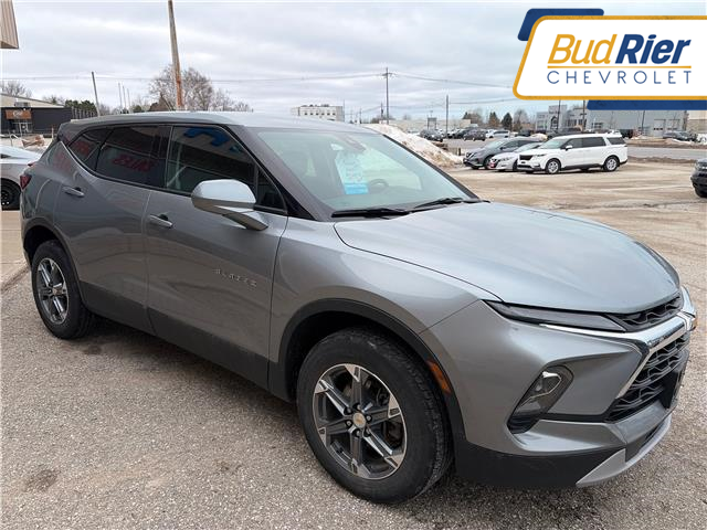 2024 Chevrolet Blazer LT in Paisley - Image 3 of 16 2024 Chevrolet Blazer LT in Paisley - Image 3 of 16