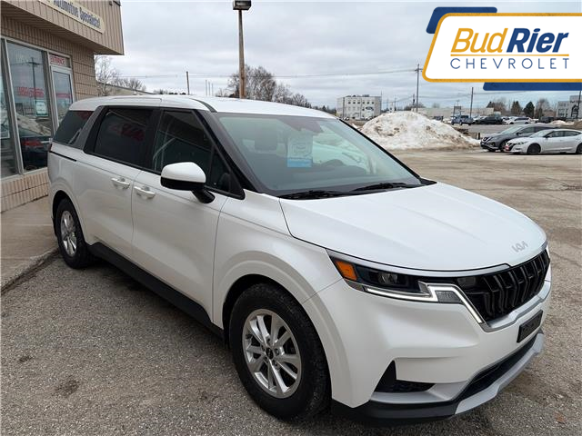 2022 Kia Carnival LX in Paisley - Image 3 of 14 2022 Kia Carnival LX in Paisley - Image 3 of 14