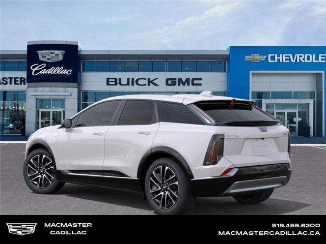 2025 Cadillac OPTIQ Sport (Stk: 250411) in London - Image 3 of 24