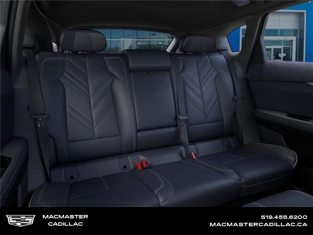 2025 Cadillac OPTIQ Sport (Stk: 250411) in London - Image 17 of 24