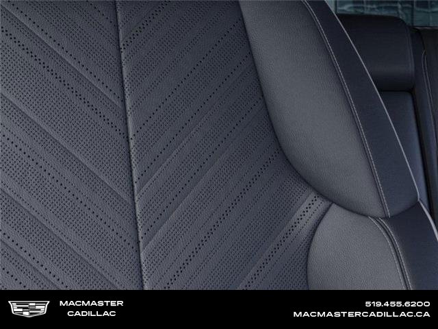 2025 Cadillac OPTIQ Sport (Stk: 250411) in London - Image 21 of 24