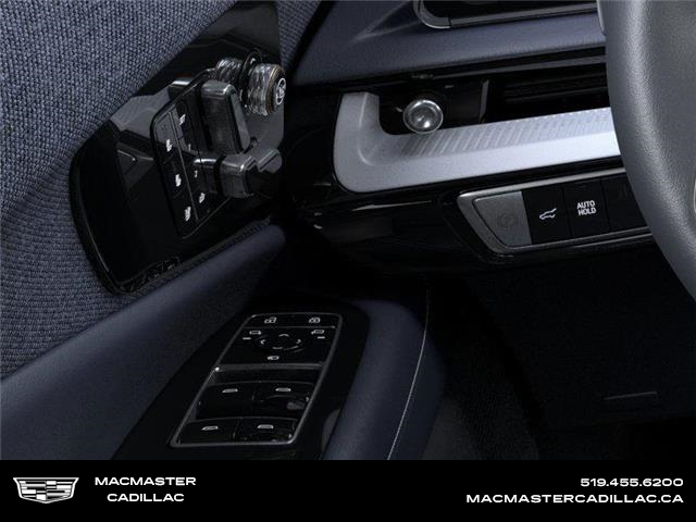2025 Cadillac OPTIQ Sport (Stk: 250411) in London - Image 22 of 24