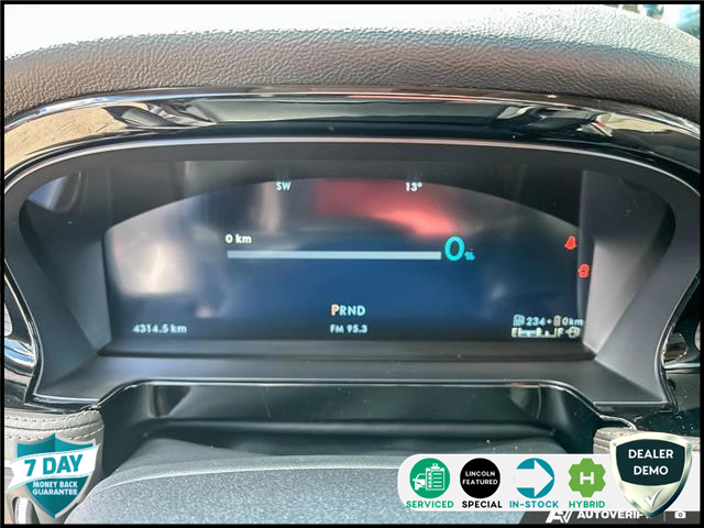 2025 Lincoln Corsair Grand Touring (Stk: 250033) in Hamilton - Image 14 of 24