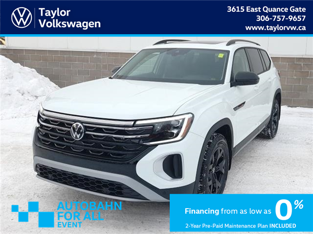 2025 Volkswagen Atlas 2.0 TSI Peak Edition (Stk: 250059) in Regina - Image 1 of 44