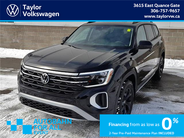 2025 Volkswagen Atlas 2.0 TSI Peak Edition (Stk: 250196) in Regina - Image 1 of 42