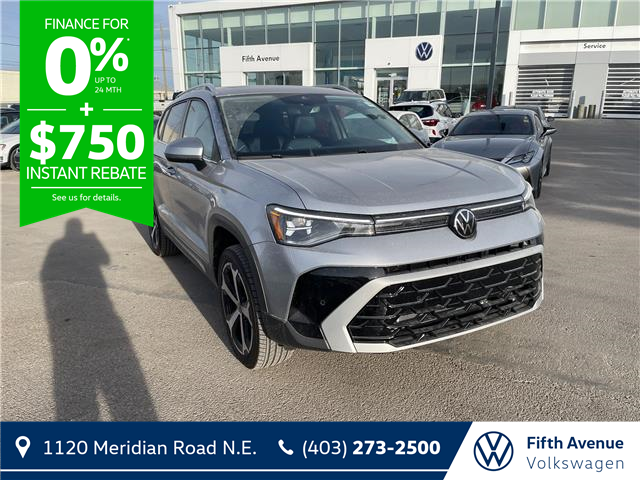 2025 Volkswagen Taos Highline (Stk: 25055) in Calgary - Image 1 of 12