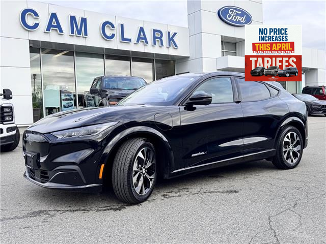2023 Ford Mustang Mach-E Premium (Stk: AT73420) in Richmond - Image 1 of 19