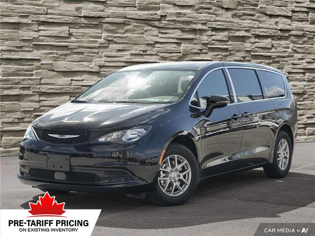 2025 Chrysler Grand Caravan SXT (Stk: C7903) in Brantford - Image 1 of 18